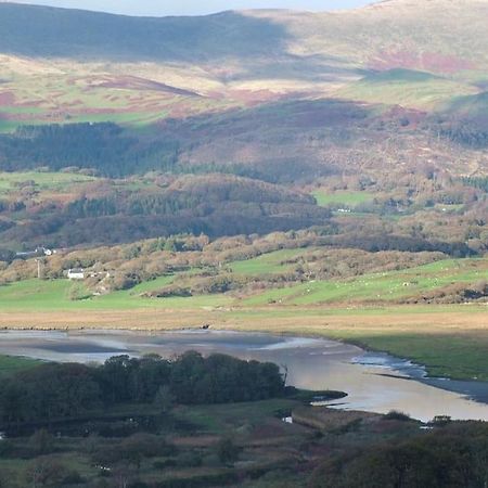 Stunning Views Of Ynyshir & Southern Snowdonia Apartment Machynlleth Exterior photo